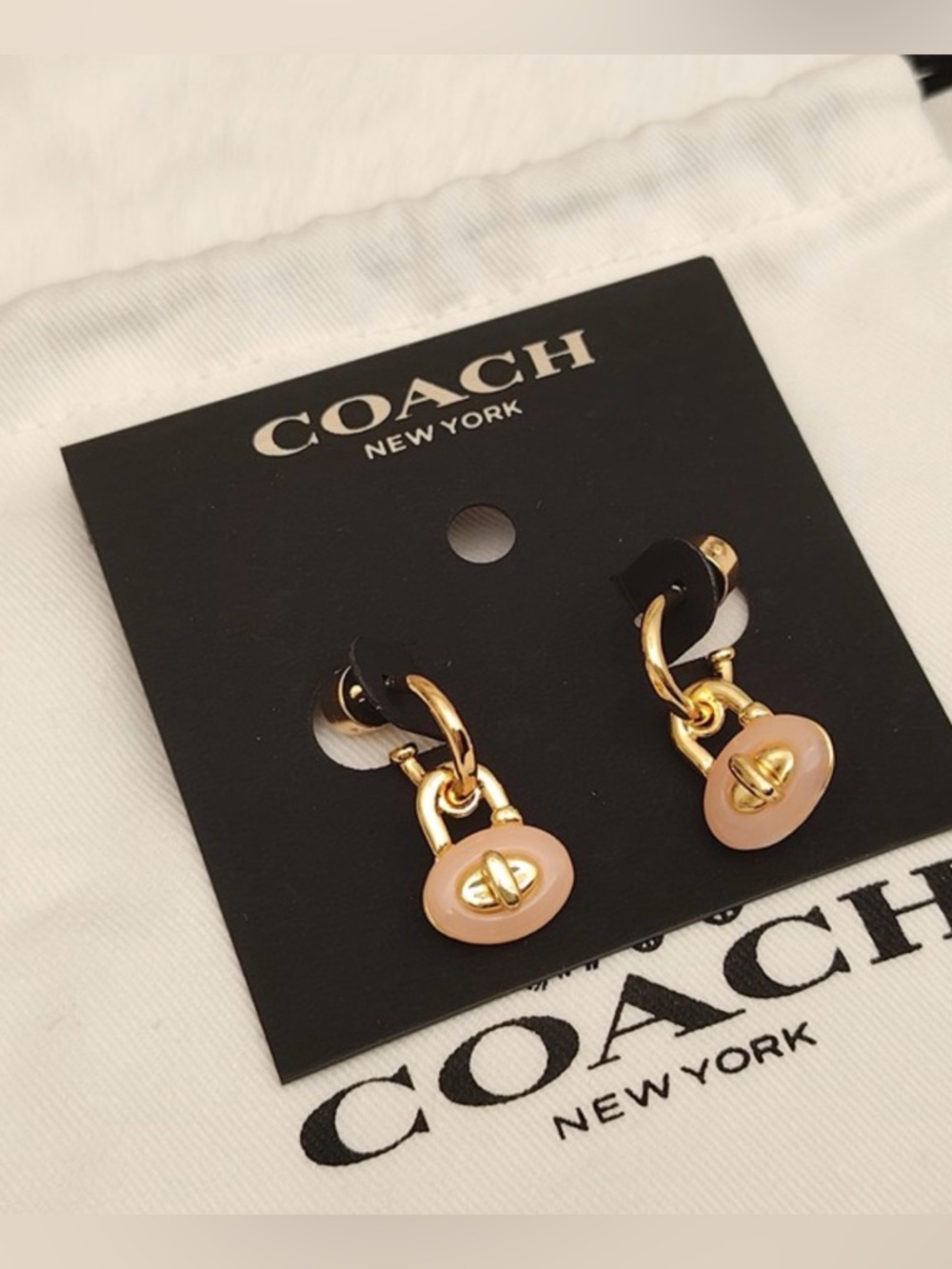 💞Coach Pink Lock Earrings